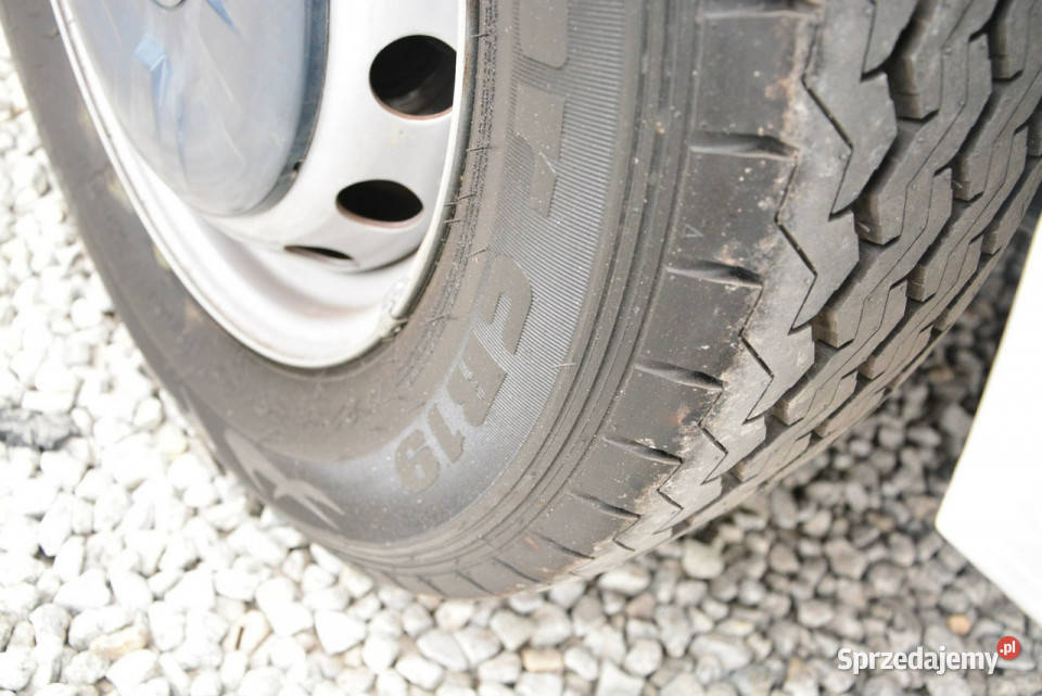 Renault Master sredniak L2H2 3 osobowy lift Warszawa