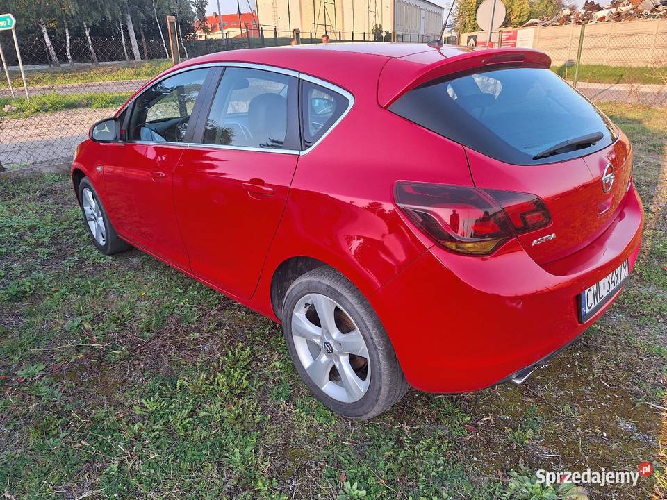 Opel Astra J 14 Turbo 140 2010 Klima Grzane klimatyzacja Astra Choceń sprzedam