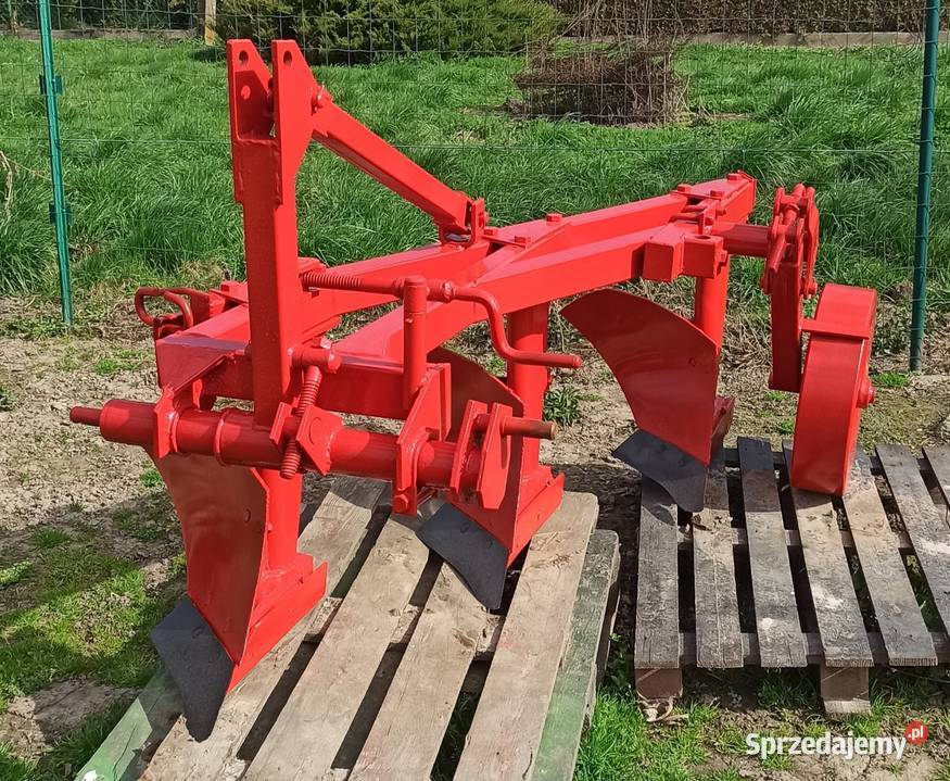 Pług 3 skibowy średni Przeworsk sprzedam