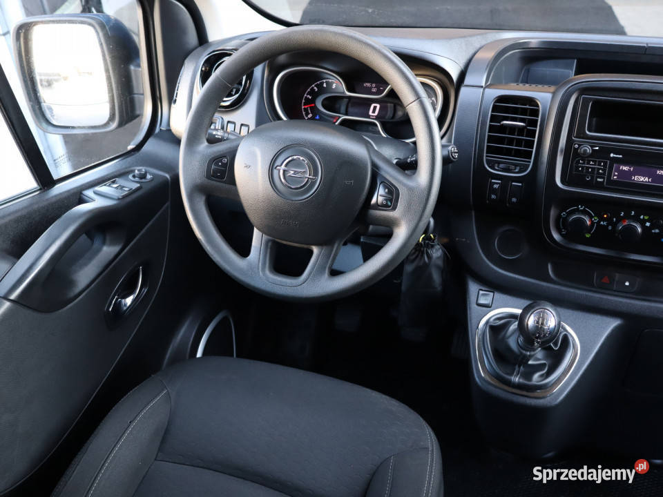 Opel Vivaro 16 BiCDTI diesel Bielany Wrocławskie