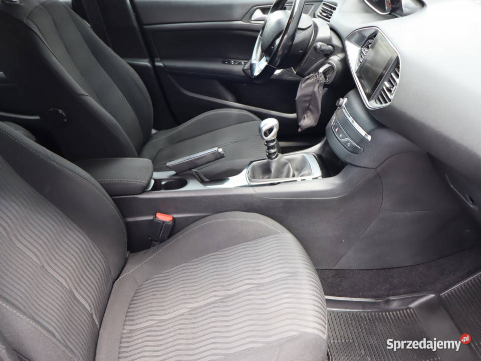 Peugeot 308 16 BlueHDi manualna Katowice