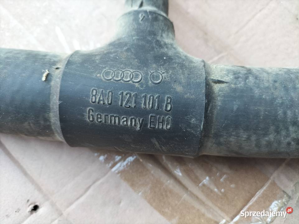 PRZEWÓD WODY WĄŻ RURA CHŁODNICY GÓRNY AUDI 80 B4 osobowe Kamień-Kolonia