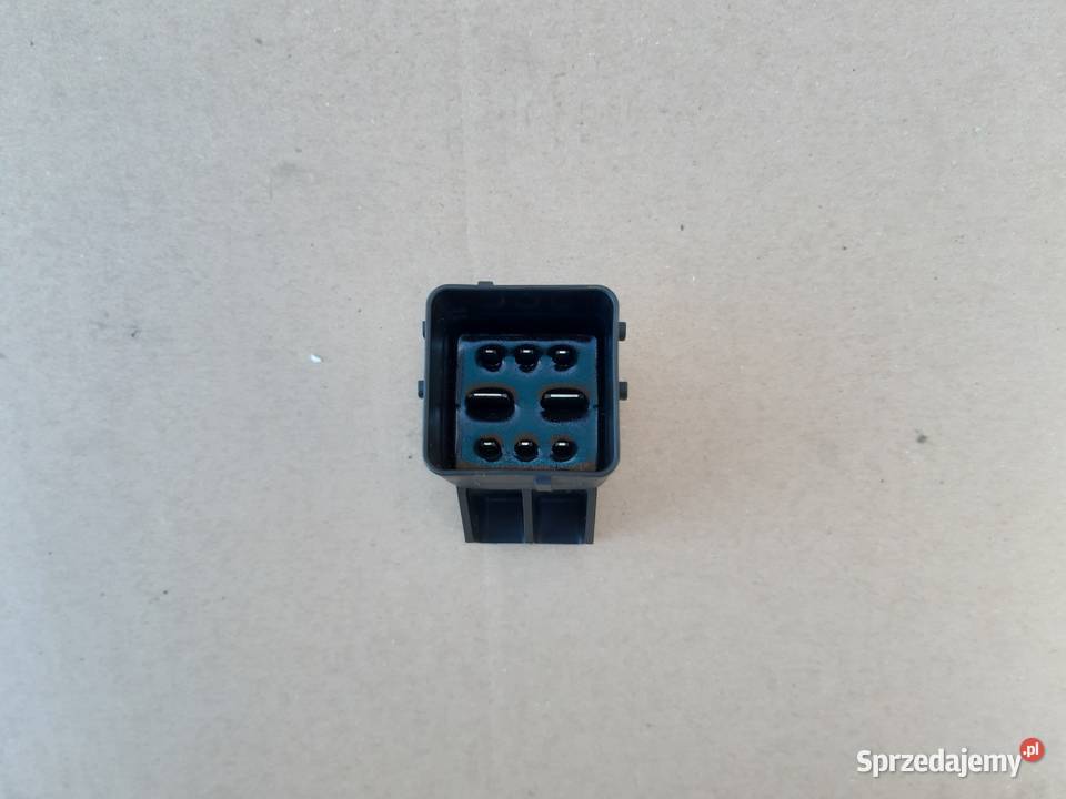 PEUGEOT FORD CITROEN PRZEKAŹNIK ŚWIEC ŻAROWYCH Trzciel