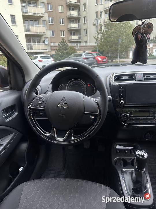 Mitsubishi space Star 2023 ideał salon Polska benzyna