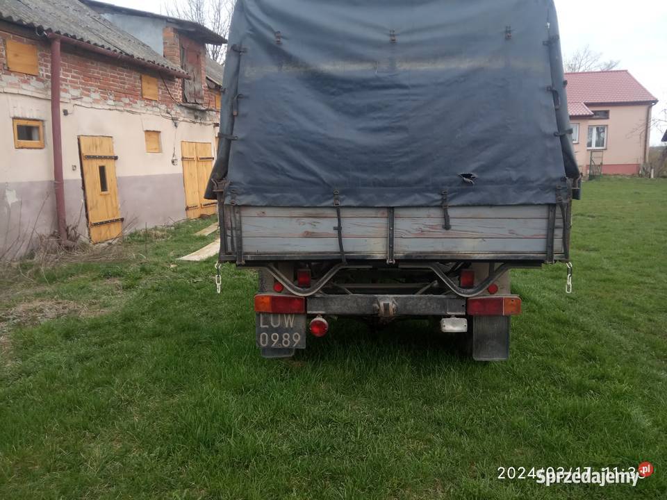 Żuk dostawczy