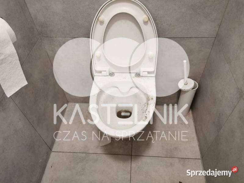 Sprzątanie zalaniach usuwanie szkód Ostrów Ostrów Mazowiecka