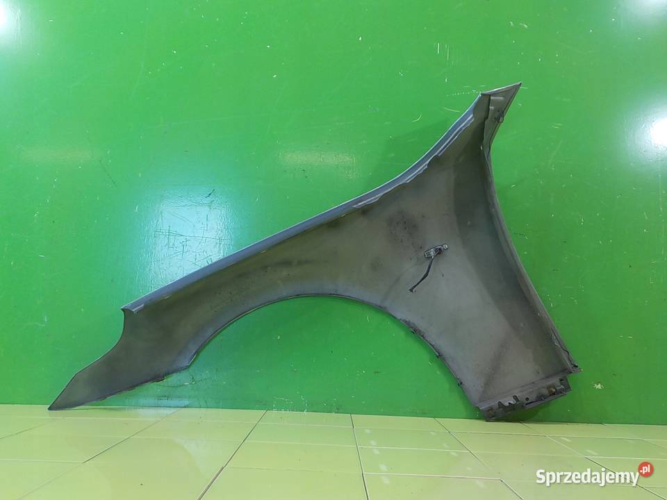 BMW 5 E61 25 B 06r KOMBI blotnik prawy przod Suków sprzedam