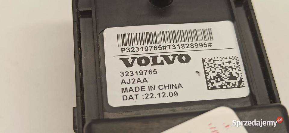 VOLVO XC40 PRZEŁĄCZNIK SZYB LUSTEREK 32319765 osobowe