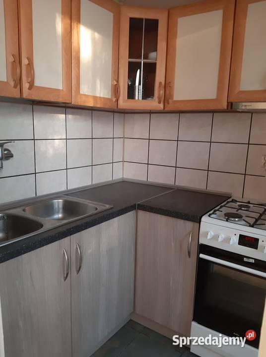 Sprzedam mieszkanie parter 2 pokoje niski czynsz Zduńska Wola