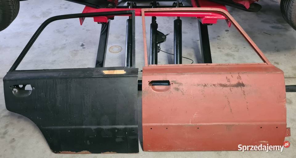 Nowe błotniki pasy przód tył drzwi Fso 125p Fiat Mszana