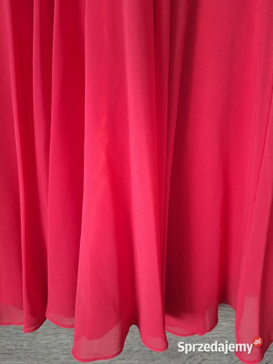 Piękne sukienki imprezowe z koronką S36 Spódnice i sukienki