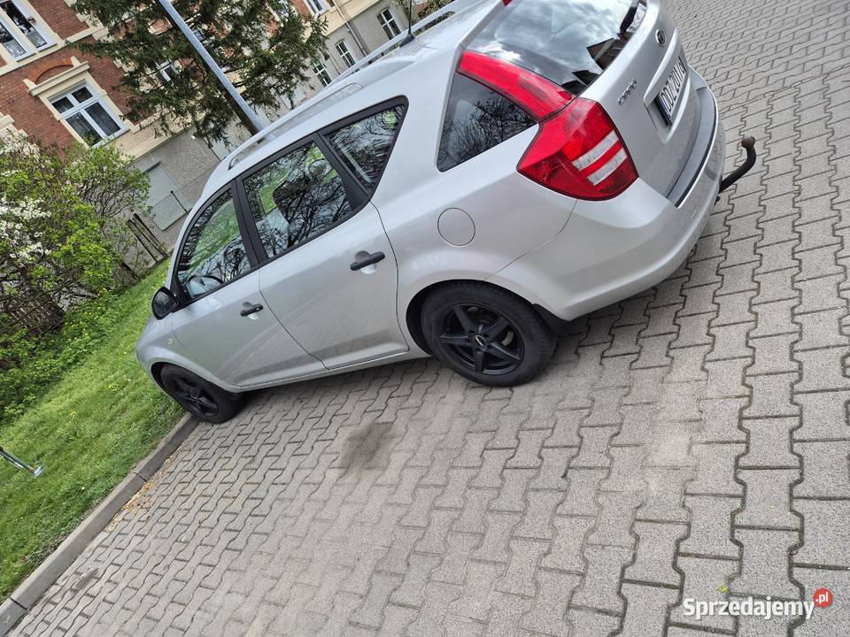 Kia ceed 14 Benzyna kombi Bielawa
