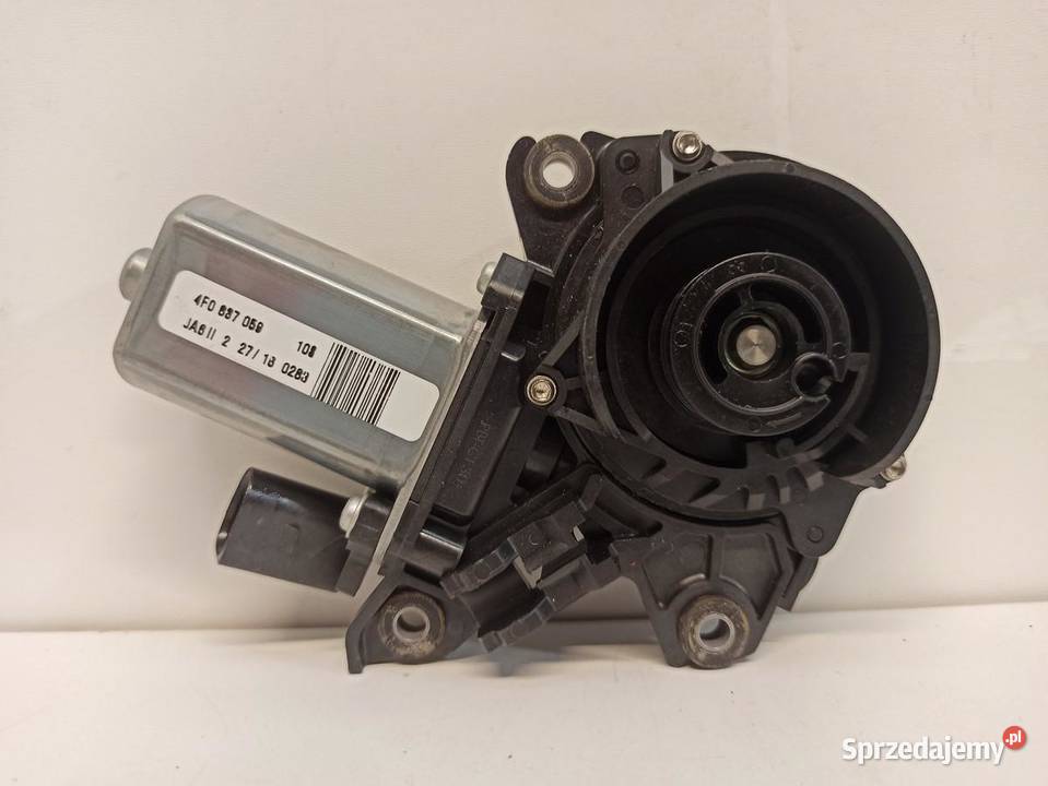 AUDI A8 D4 DOCIĄG DRZWI LEWY 4F0837059