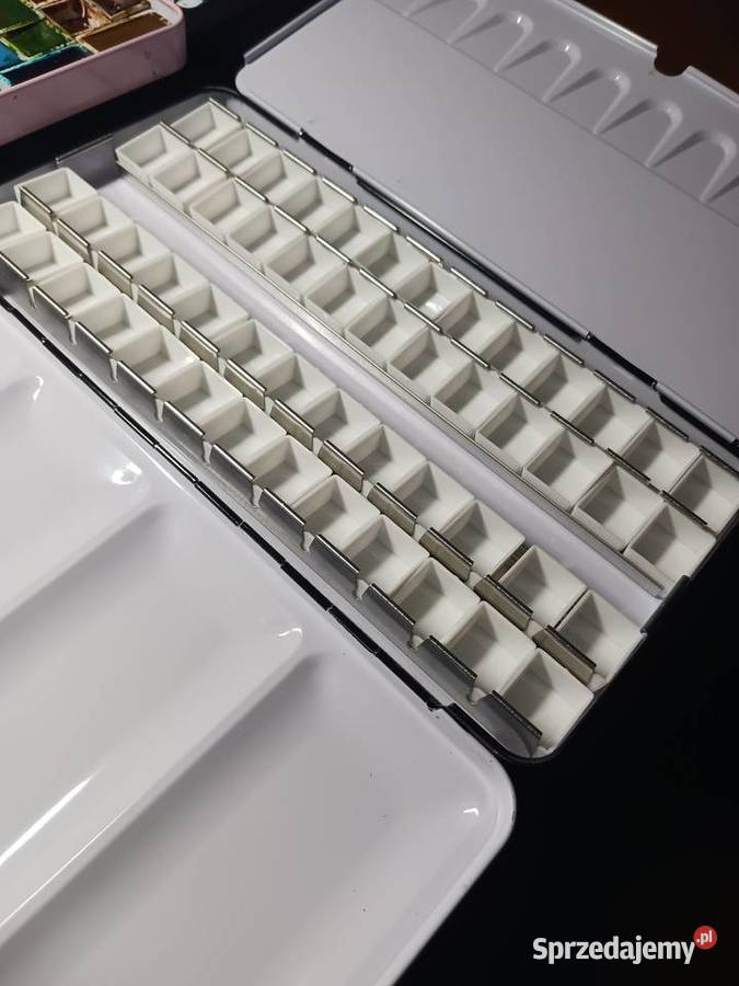 Pudełko na akwarele Duże 52 półkostki Nowe