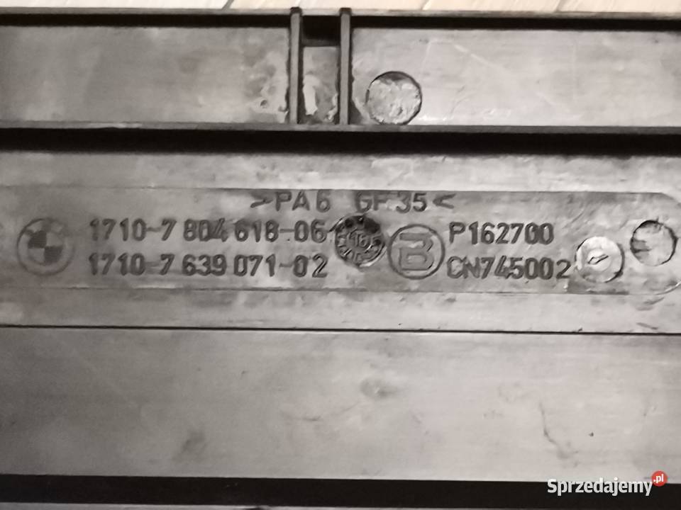 BMW F10 F11 09 DOLNA OBUDOWA RAMKA CHŁODNICY wielkopolskie Międzychód sprzedam