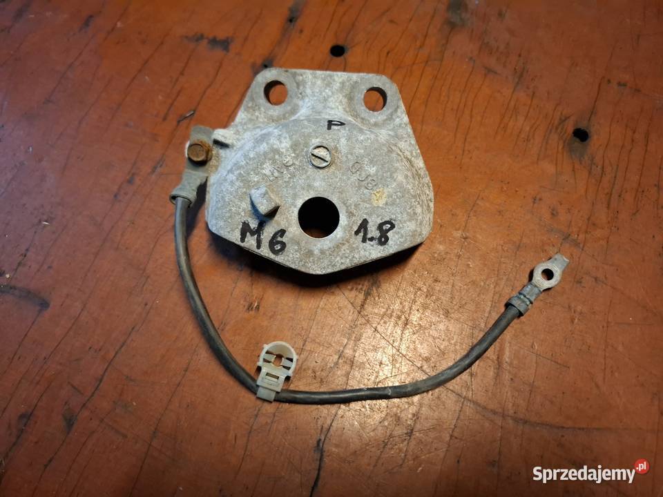 Wspornik mocowanie łapa silnika prawa Mazda 6 GG Rok produkcji 2003 małopolskie Przyborów sprzedam