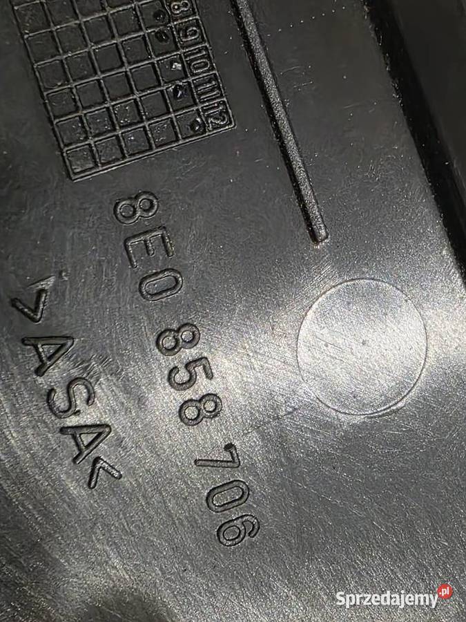 Osłona wewnętrzna lusterka Prawa Audi A4B6 Iława