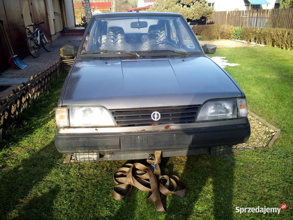 Polonez Caro 16 LPG Rok produkcji 1995 Konopiska