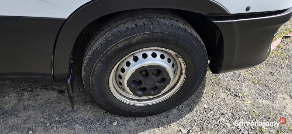 Iveco Daily 35S12 kontener 10 palet winda dolnośląskie Legnickie Pole