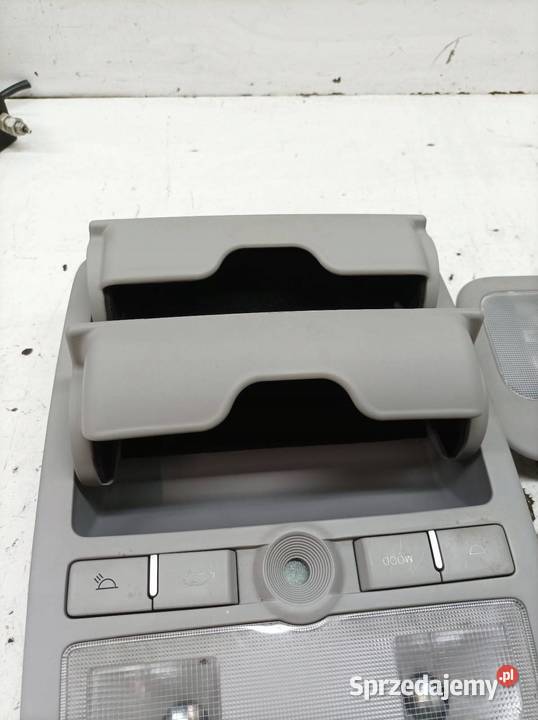 LAMPKA PODSUFITKI KOMPLET 926203J000 Hyundai osobowe