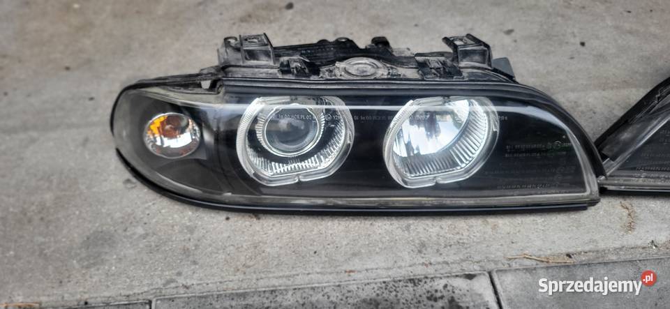 Sprzedam lampy bmw e39 xenon Narol
