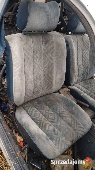 Opel rekord Commodore fotele kanapa boczki dywan podkarpackie Rzeszów sprzedam
