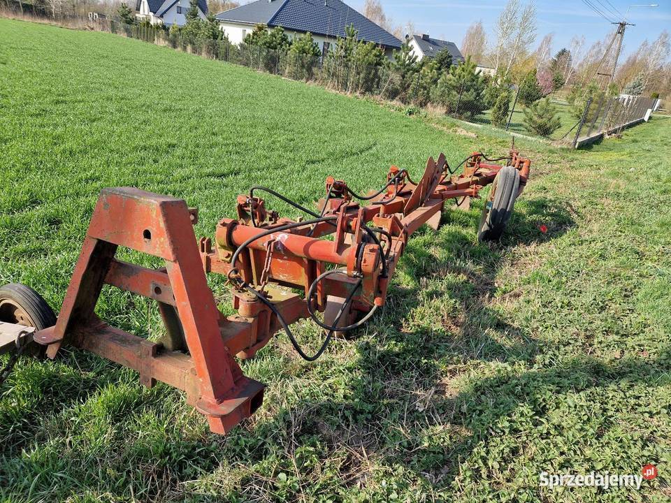 Pług zagonowy na zabezpieczeniu mazowieckie Płońsk