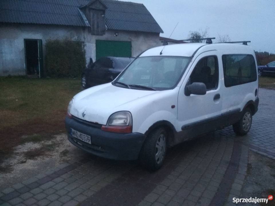 Renault Kangoo 14 8v chłodnica części Małocice