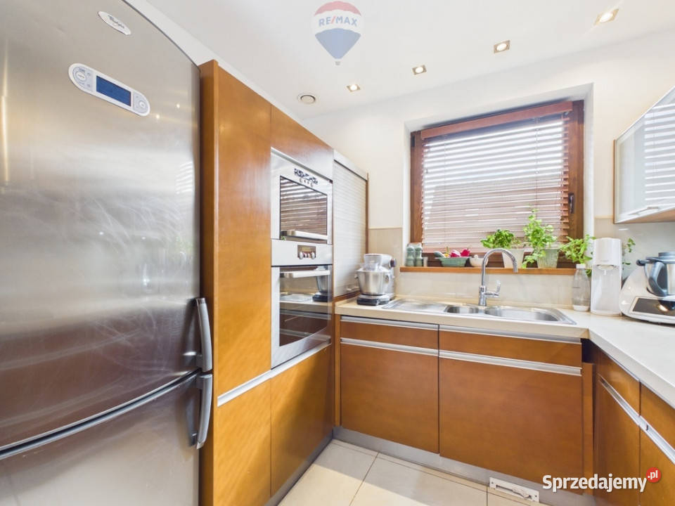 Dom jednorodzinny z pięknym ogrodem Straszyn