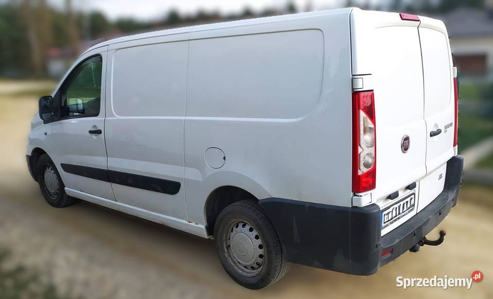 Fiata Scudo wersja Long z 2012 roku 128KM