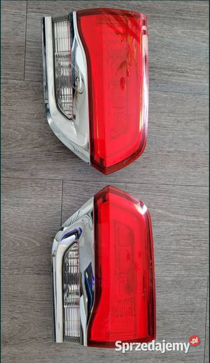 Dach i lampy tylnie jeep grand cherokee WK2 mazowieckie Siedlce