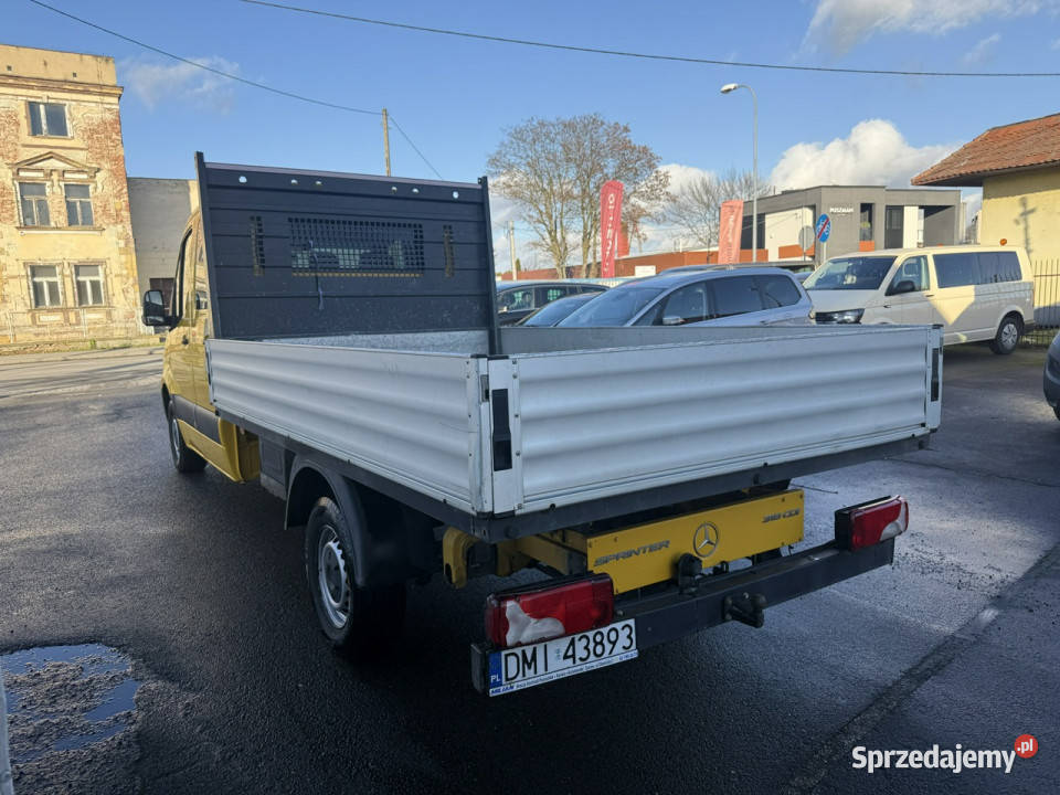 Mercedes Sprinter Sprinter 319 30V6 190 żółty Mercedes-Benz