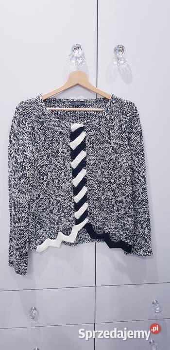 Dzianinowy damski sweter z warkoczem śląskie Dąbrowa Górnicza