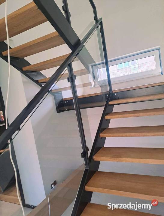 Balustrady schody zadaszenia tarasów i inne