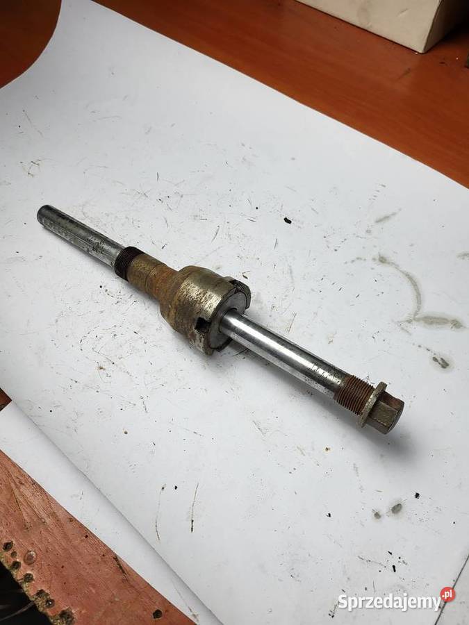 OŚKA MOCOWANIE KOŁA ZUNDAPP KS601