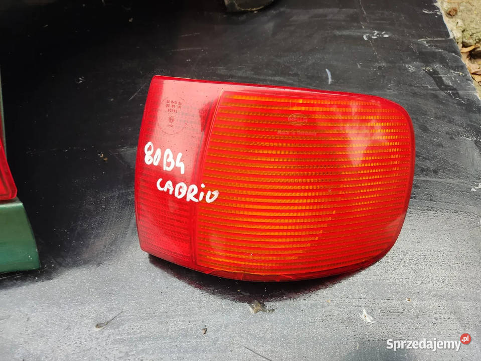 AUDI 80 B4 CABRIO KLAPA BAGAŻNIKA LAMPA PRAWA osobowe