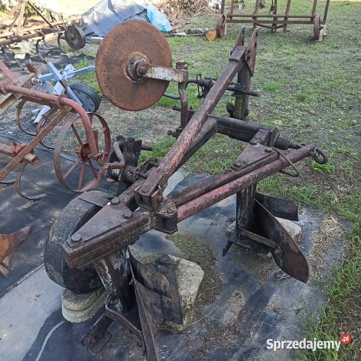 Pług dwuskibowy kompletny ze wszystkimi nieuszkodzony Pługi Turek