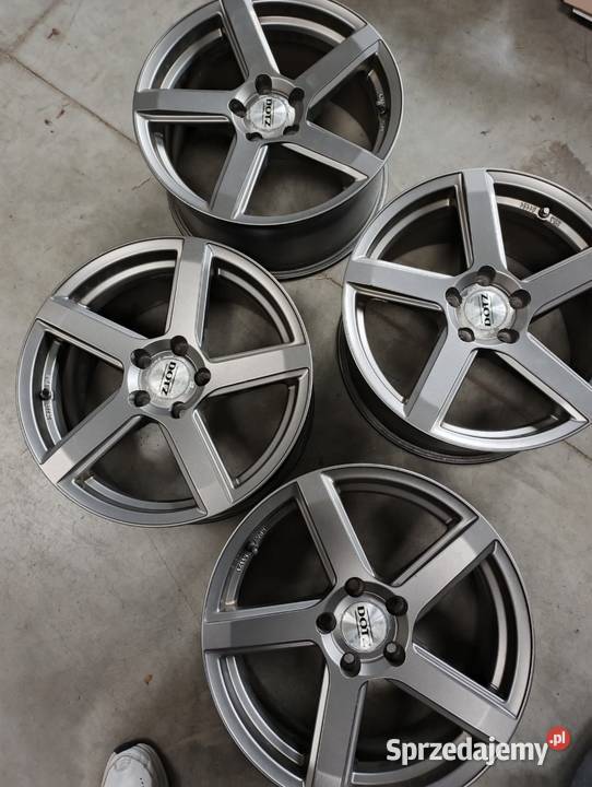 Komplet felgi aluminiowych 17 Skarżysko-Kamienna