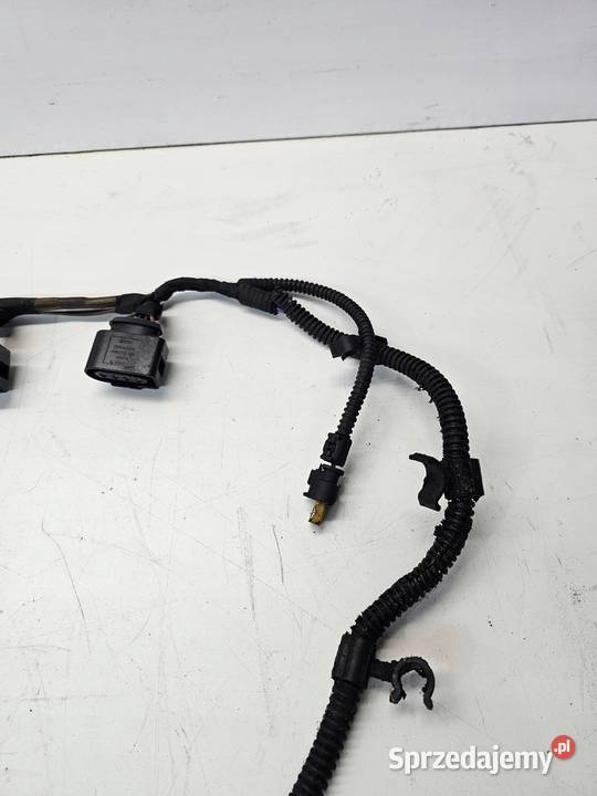 WIĄZKA INSTALACJA CEWEK WTYCZKI AUDI A3 8V A1 8X osobowe Materiały instalacyjne Przystajń