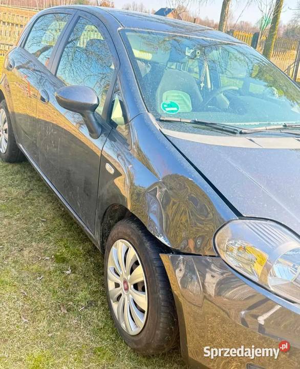 Drzwiklapaczęści Fiat Grande Punto Rok produkcji 2009 Krosno sprzedam