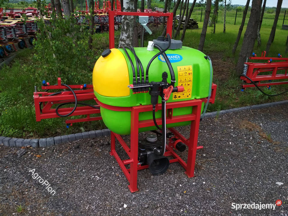 Opryskiwacz Brandi 300 litrów 10 metrów Maszyny rolnicze Pabianice