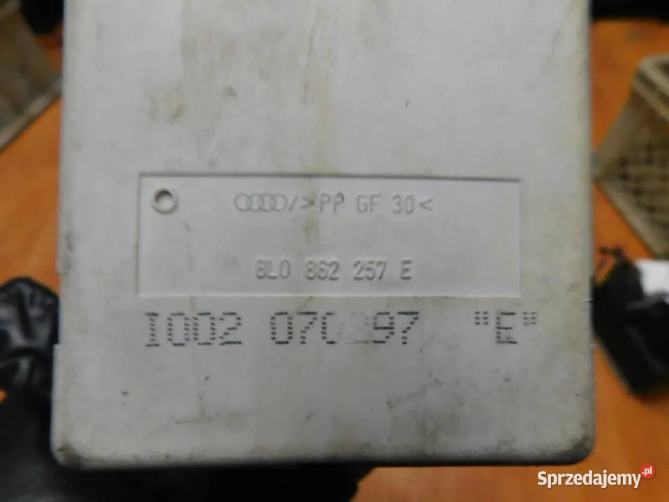 audi A4 pompka centralnego 8L0862257E M2176 Żory