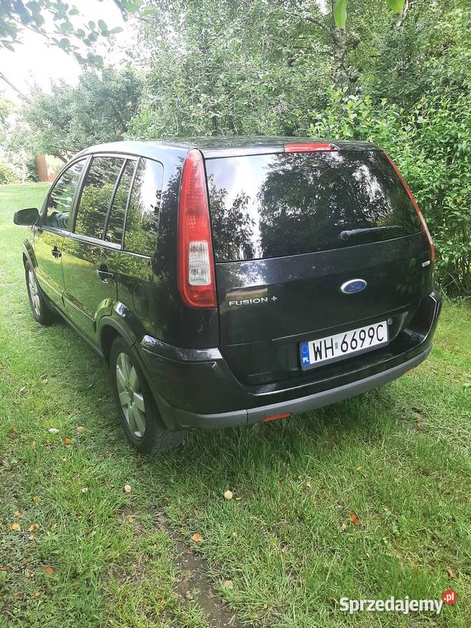 Ładny Ford Fusion wersja Plus Wymieniony silnik nieuszkodzony Warszawa sprzedam