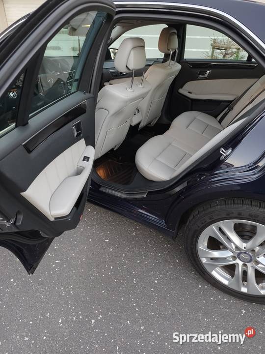 Mercedes E Klasa W212 30 CDI Avantgarde 2010r Września