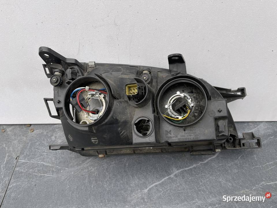 TOYOTA AVENSIS 1 T22 LEWA LAMPA PRZÓD Ostroróg