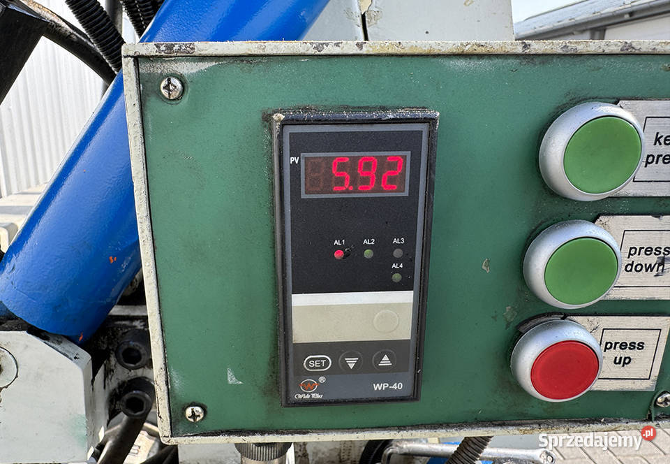 Prasa montażowa hydrauliczna do klejenia drewna Produkcja Sierakowska Huta