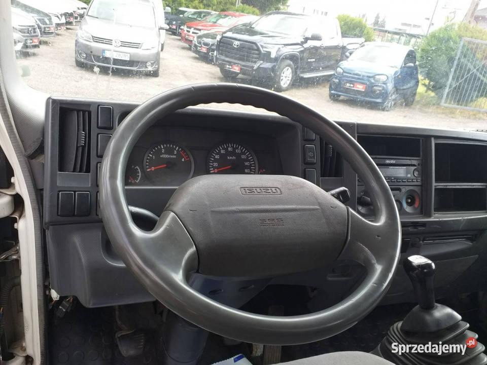 Isuzu N nieuszkodzony Isuzu lubelskie Janów Lubelski