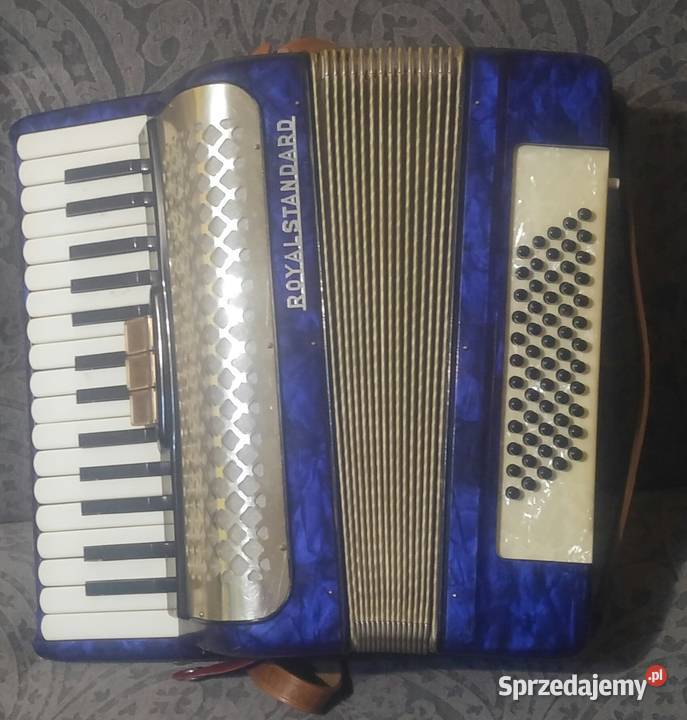 Akordeon produkcji niemieckiej Robale Standard60 Nowa Sól