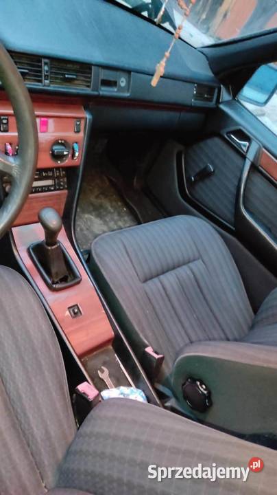 Mercedes 124 manualna W124 Stara Kornica