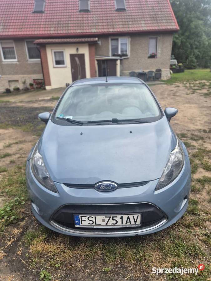 Ford Fiesta mk7 82KM Drzecin sprzedam